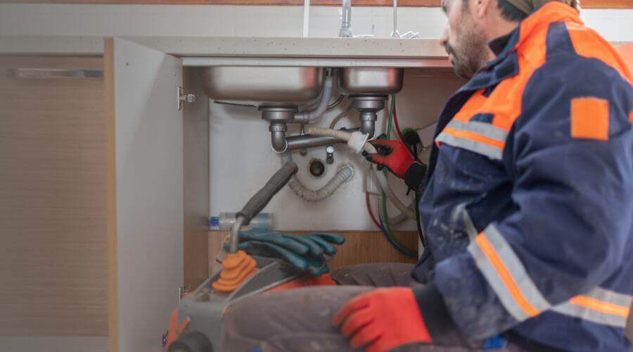 Professional slab leak plumber services in Lumpkin, GA
